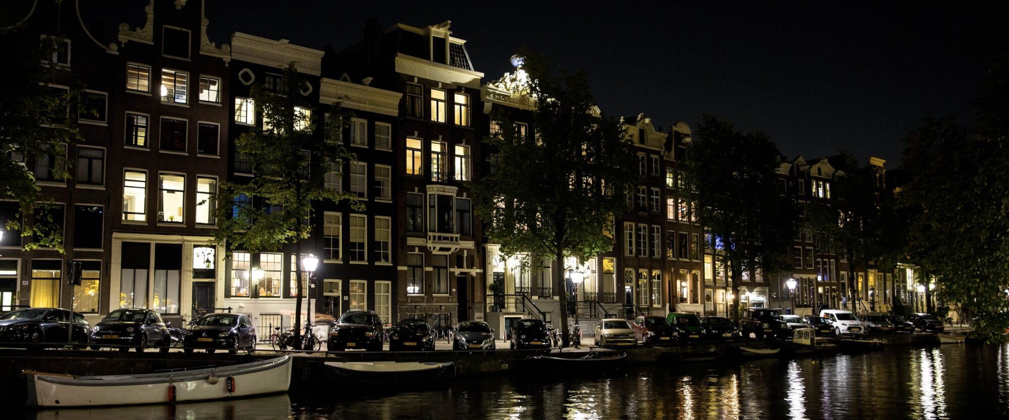 Canal houses after midnight